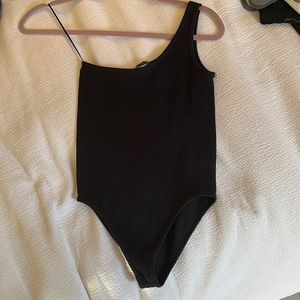 One Shoulder Ribbed Bodysuit